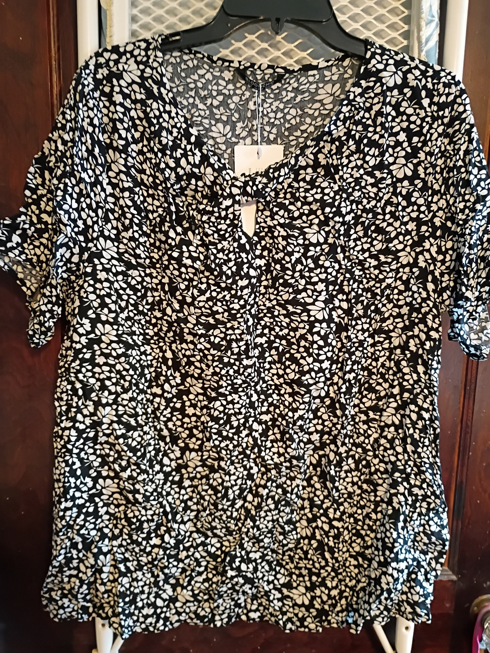BloomChic Black & White Floral Tie-Front Blouse